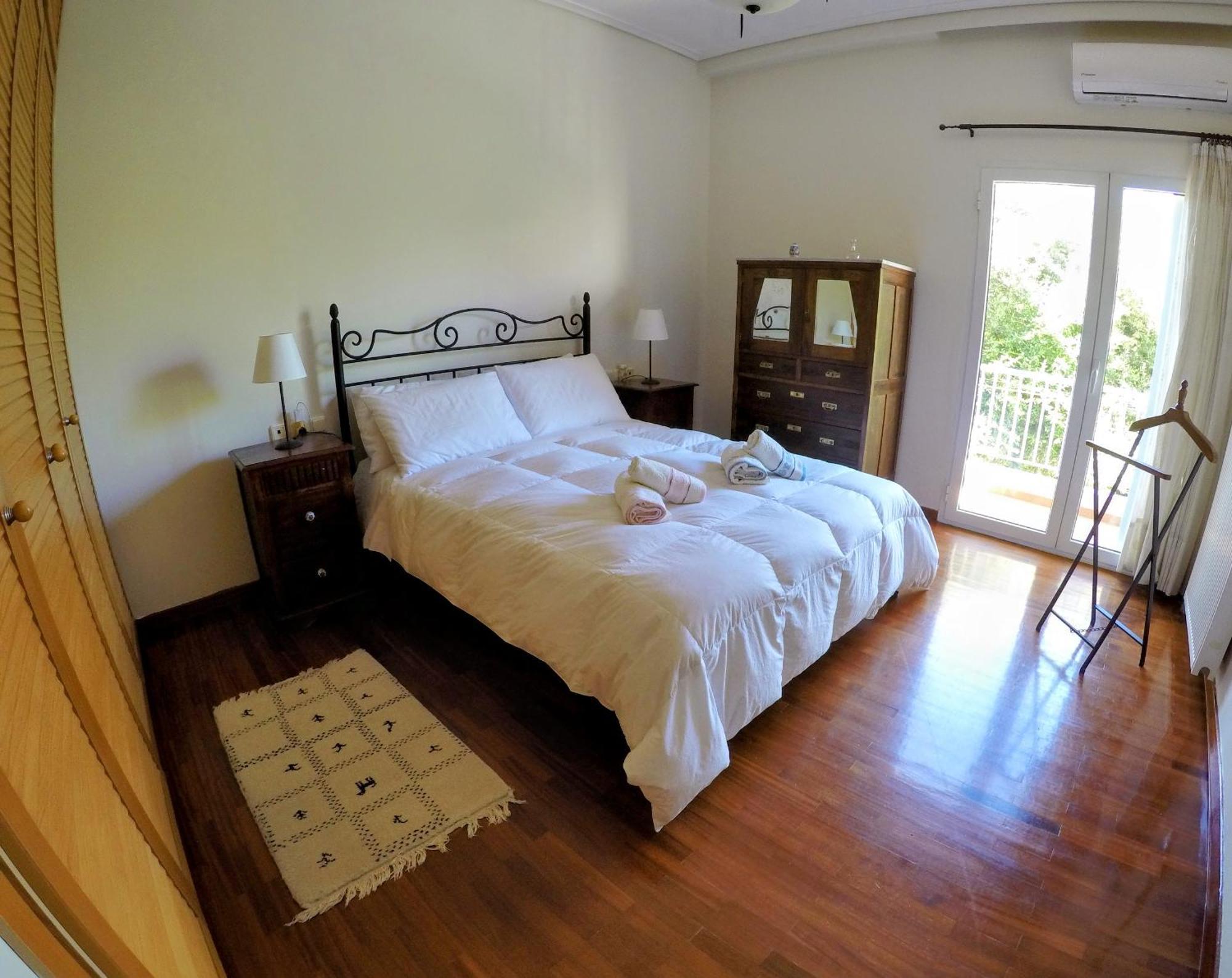 شقة Σπίτι Στο Ρίο Πατρών Με Κήπο - Detached House In Rio With Garden المظهر الخارجي الصورة